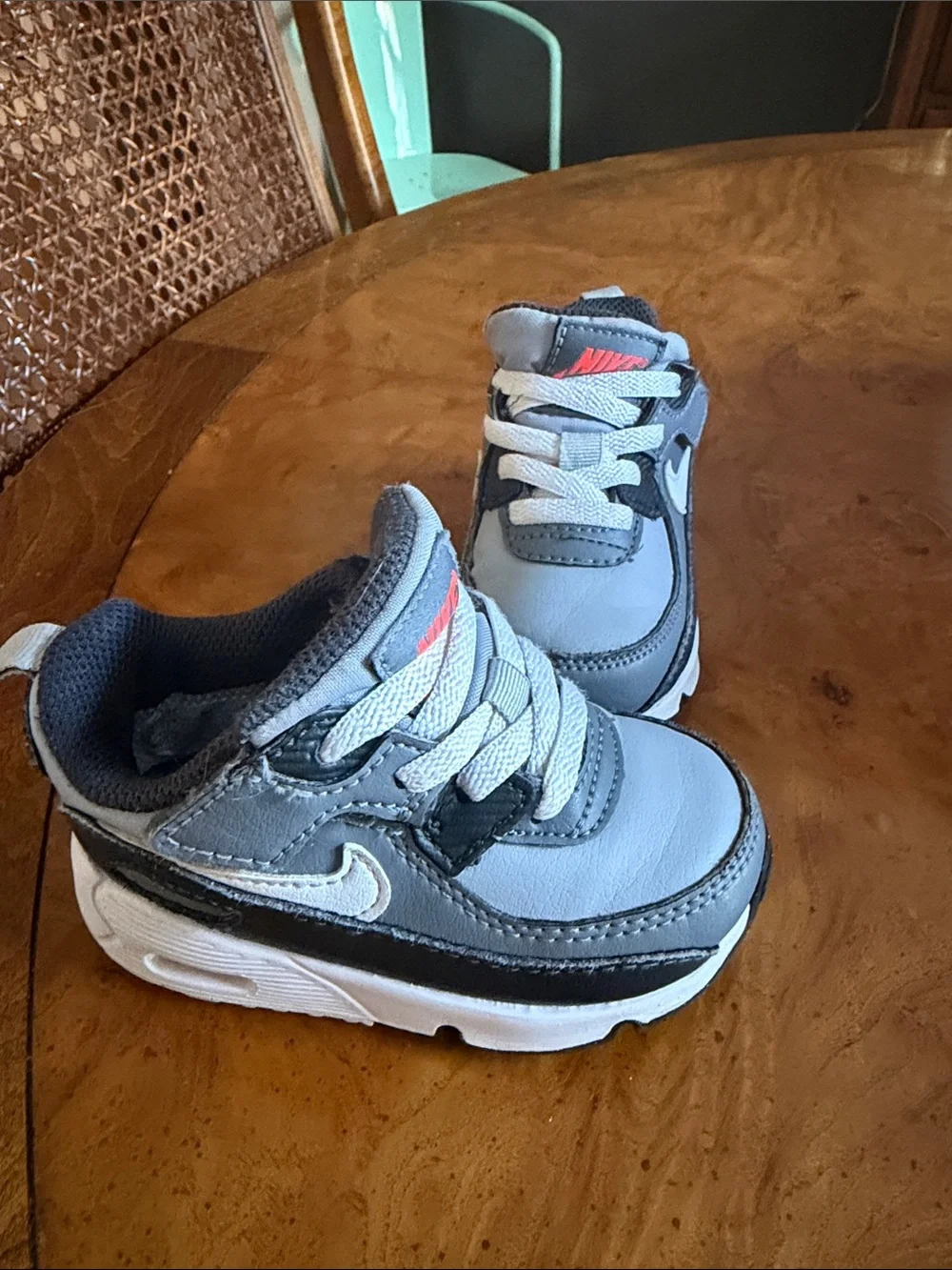 Nike Kids Gray, White & Black Sneakers with Orange Logo- easy on!